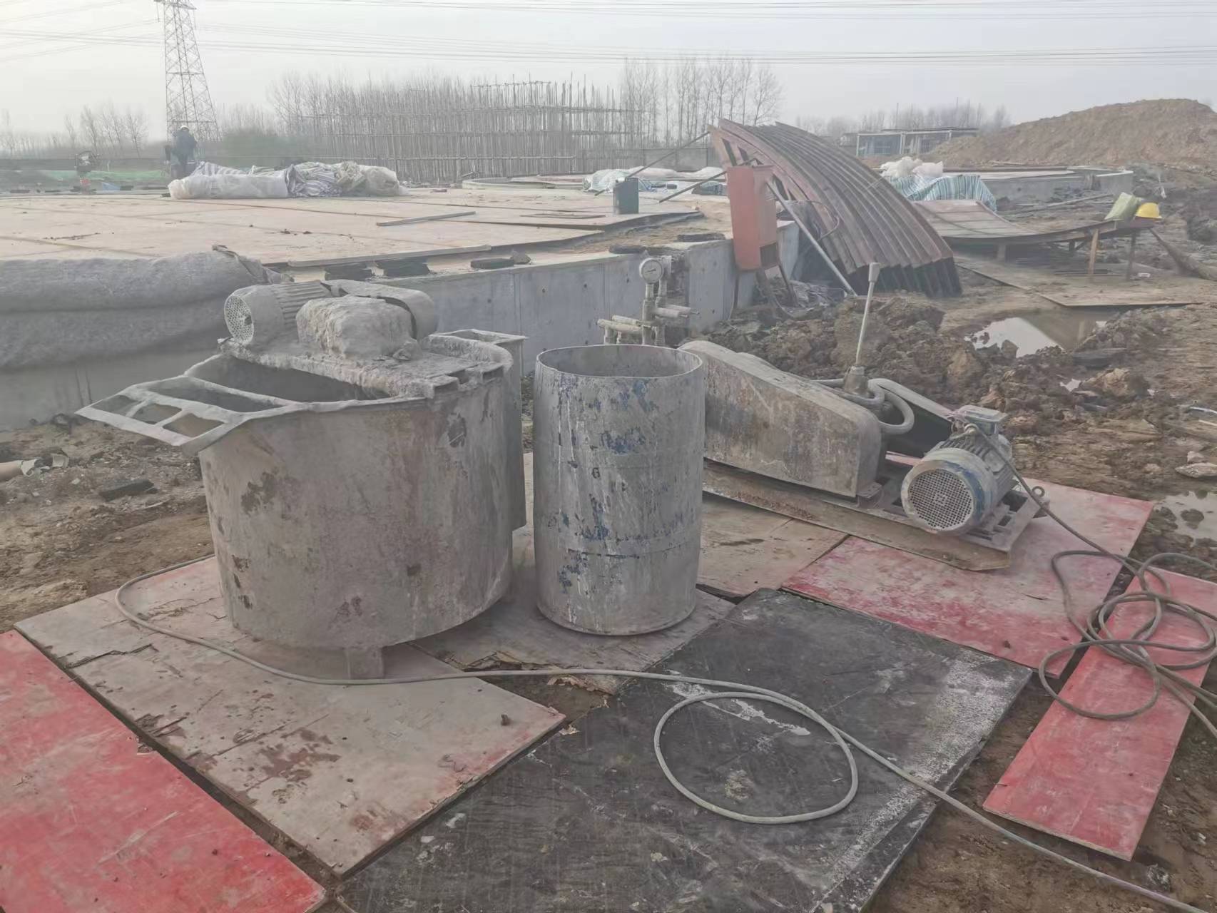 德钦设备基础注浆